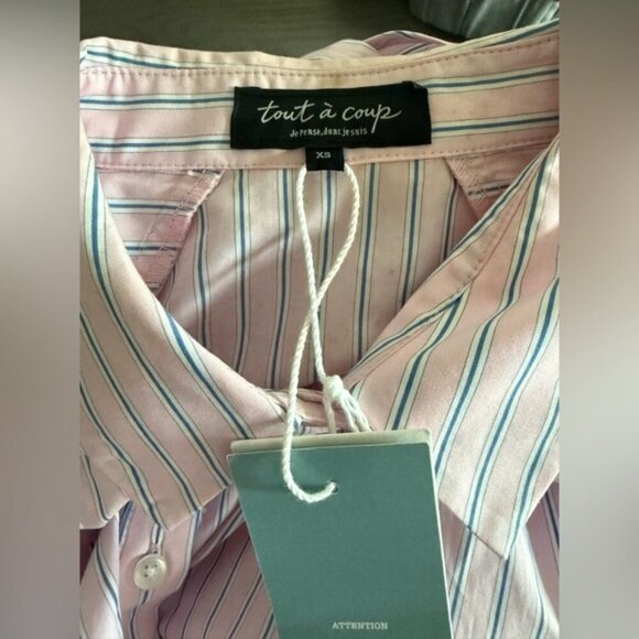 NWT Tox Tout A Coup Striped Cut Out Button Down Shirt size XS - Picture 2 of 14